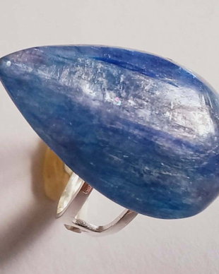 Blue Kyanit - Cristalul Puntilor de Lumina