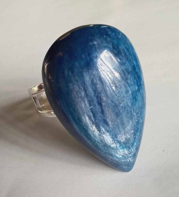 Blue Kyanit - Cristalul Puntilor de Lumina