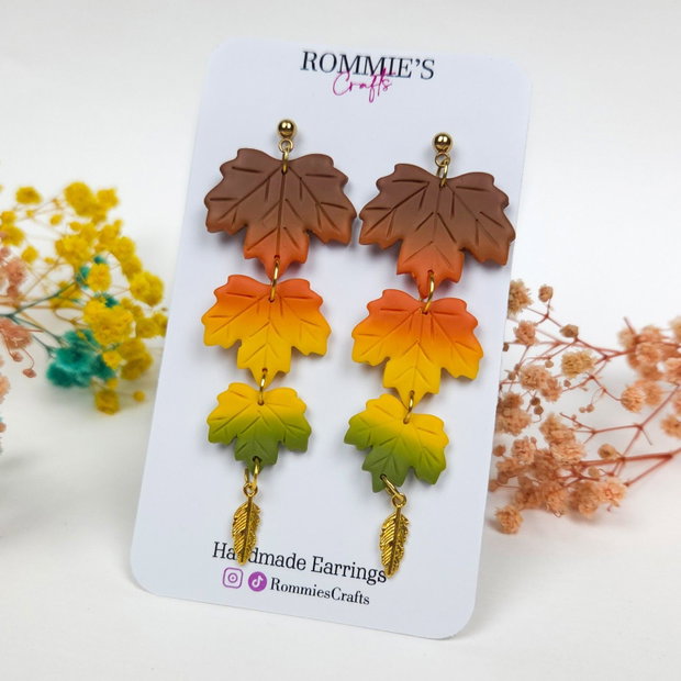 Cercei de toamna cu frunze de artar gradient, handmade din lut polimeric