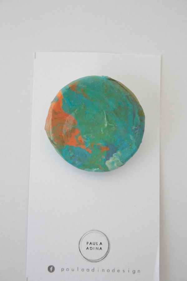 Brosa rotunda din lut "Earth"