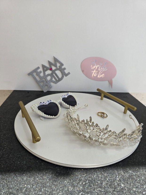 Set tăvi elegante Black White 2 piese, cu mânere aurii