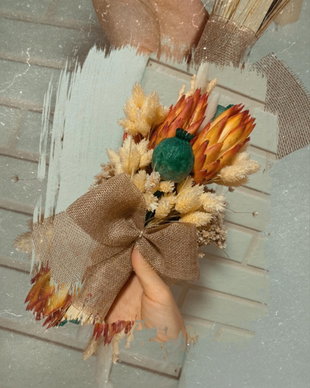 Buchet rustic în culori de toamnă. Eleganta nemuritoare
