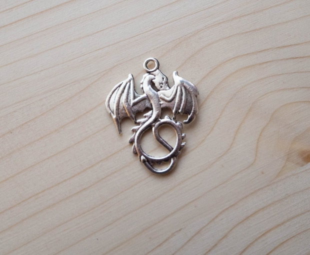 Pandantiv Dragon