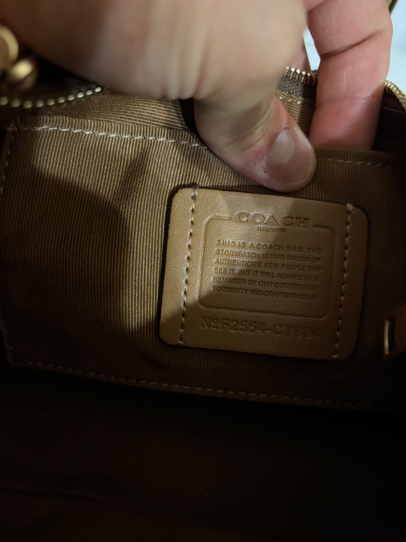 Geanta coach