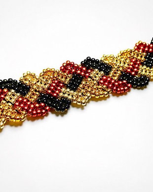 Bratara still celtic knot