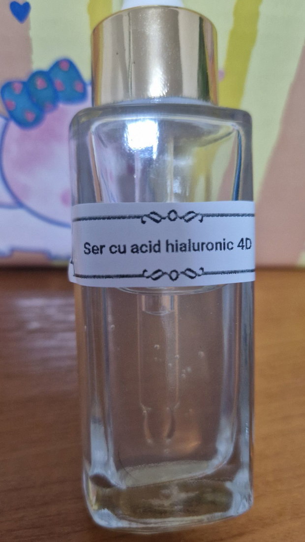 Serum cu acid hialuronic 4D