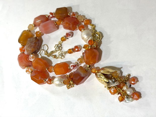Colier și cercei din agate mari,perle baroc,hematit perle de cultura și accesorii placate cu aur~LAST LIGHT OF AUGUST~