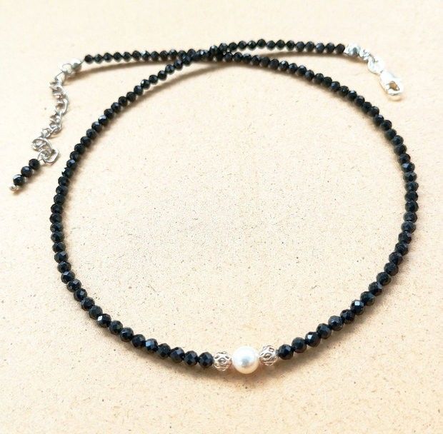 Colier spinel negru , argint , perla