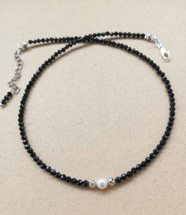 Colier spinel negru , argint , perla