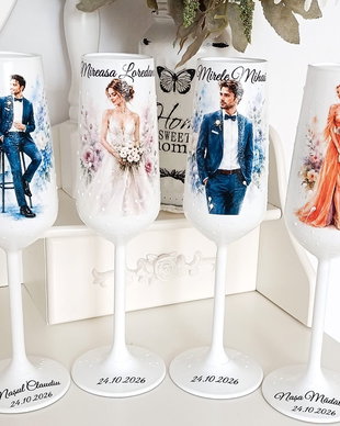Pahare de nunta personalizate pentru miri, nasi si socri