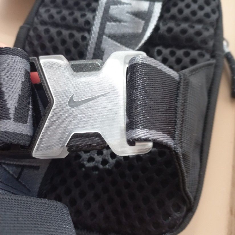 Borseta noua Nike Airmax originala