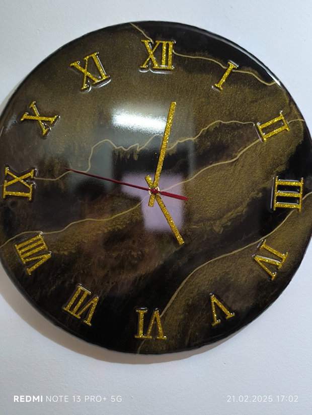Ceas de perete Premium Handmade din MDF și Rășină  42 cm, Design Auriu Marmorat