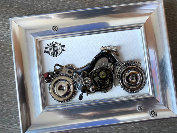 Motocicleta model Harley Davidson Cod M 669・Cadouri originale pentru barbati・Cadouri pentru ziua de nastere・Cadou 8 martie