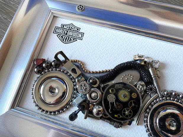 Motocicleta model Harley Davidson Cod M 669・Cadouri originale pentru barbati・Cadouri pentru ziua de nastere・Cadou 8 martie