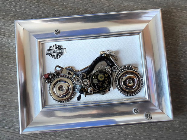 Motocicleta model Harley Davidson Cod M 669・Cadouri originale pentru barbati・Cadouri pentru ziua de nastere・Cadou 8 martie