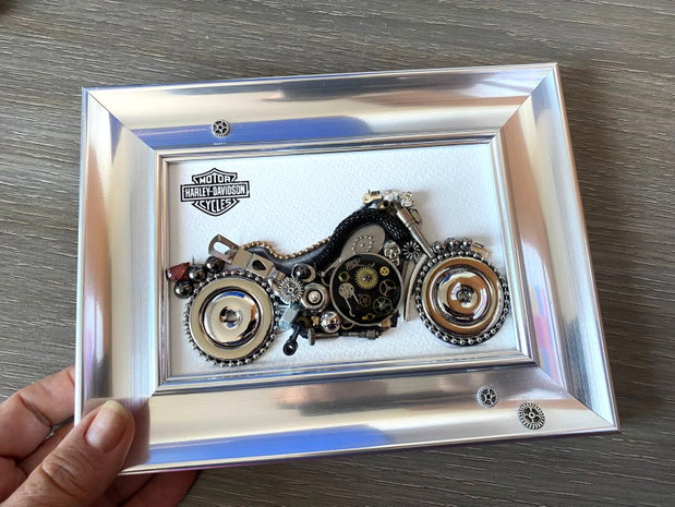 Motocicleta model Harley Davidson Cod M 669・Cadouri originale pentru barbati・Cadouri pentru ziua de nastere・Cadou 8 martie