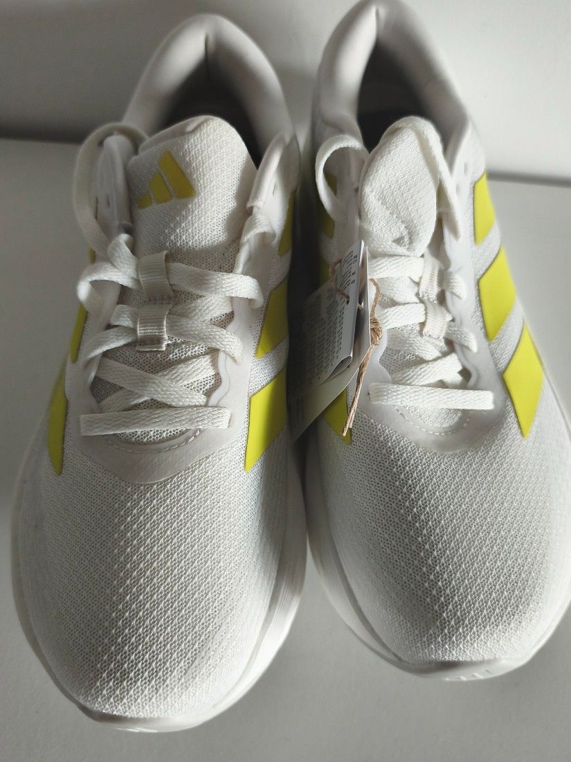 Adidas original Model Galaxy 8