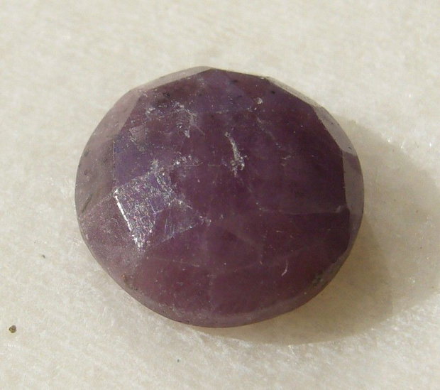 Safir fatetat cabochon aprox 12x4.7 mm
