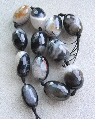 Agate fatetate (AV30)