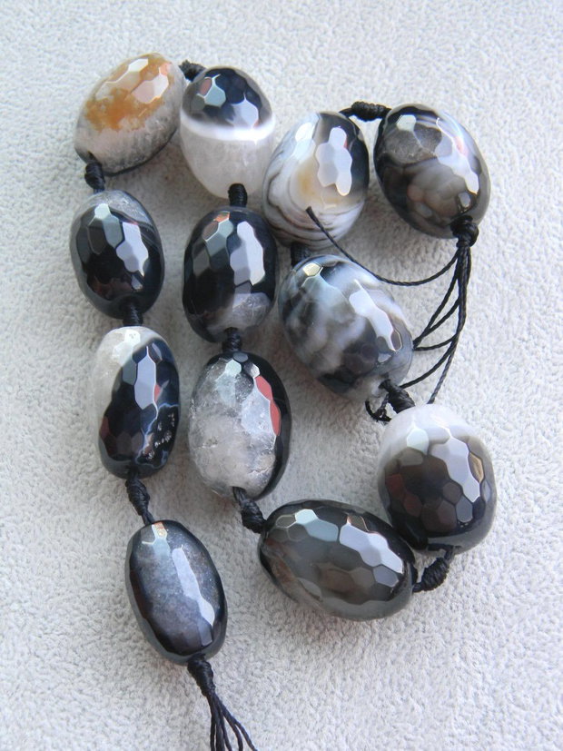 Agate fatetate (AV30)