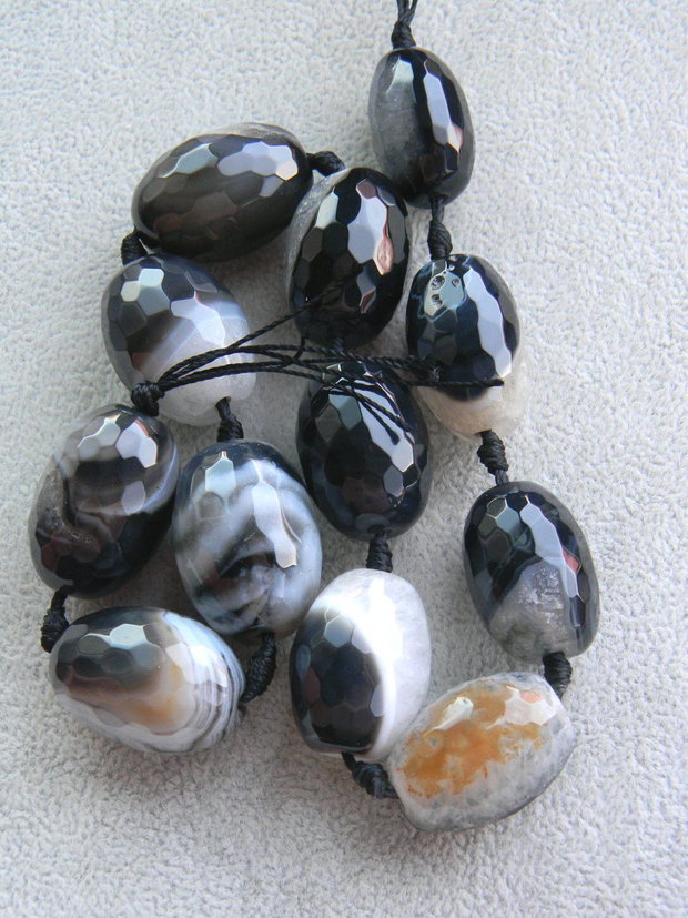 Agate fatetate (AV30)