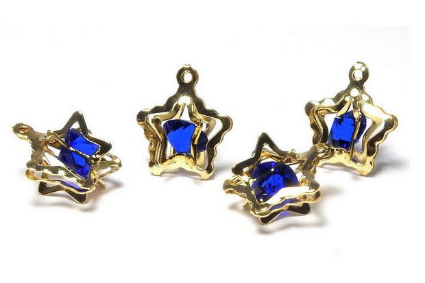 Pandantiv din metal, auriu, stea, 16x14 mm, cu strasuri safir