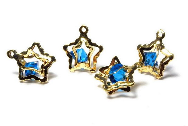 Pandantiv din metal, auriu, stea, 16x14 mm, cu strasuri aquamarin