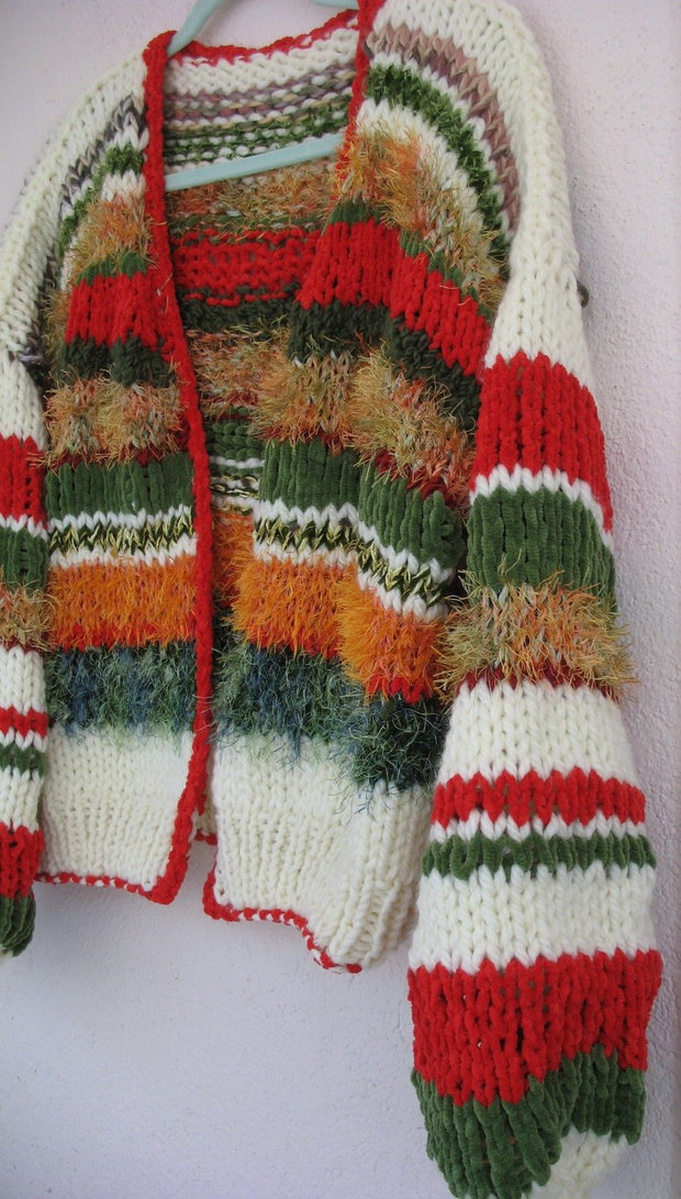 Cardigan tricotat