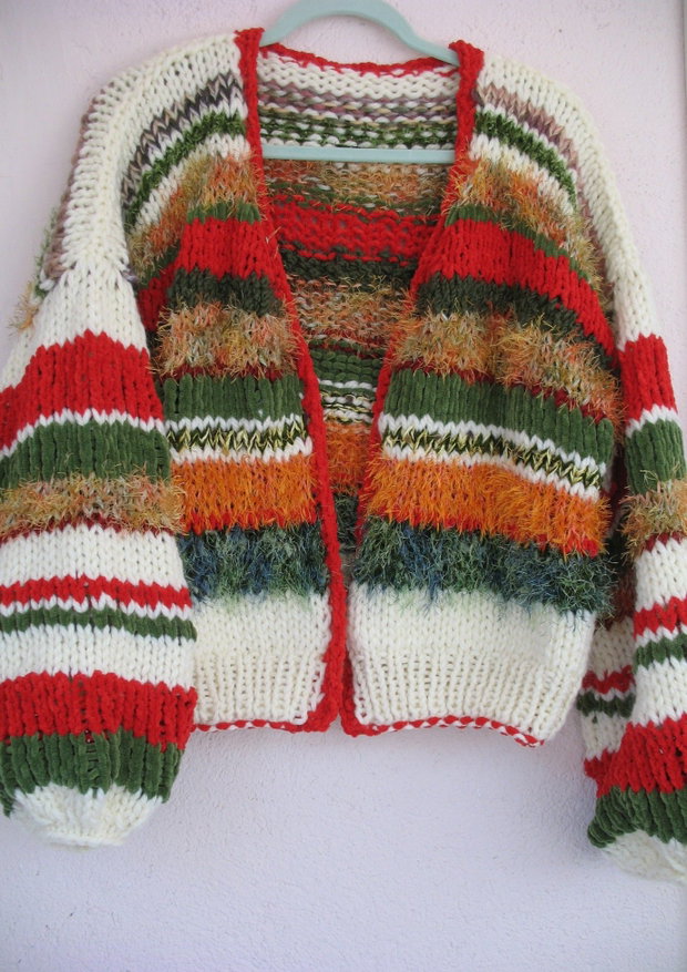 Cardigan tricotat