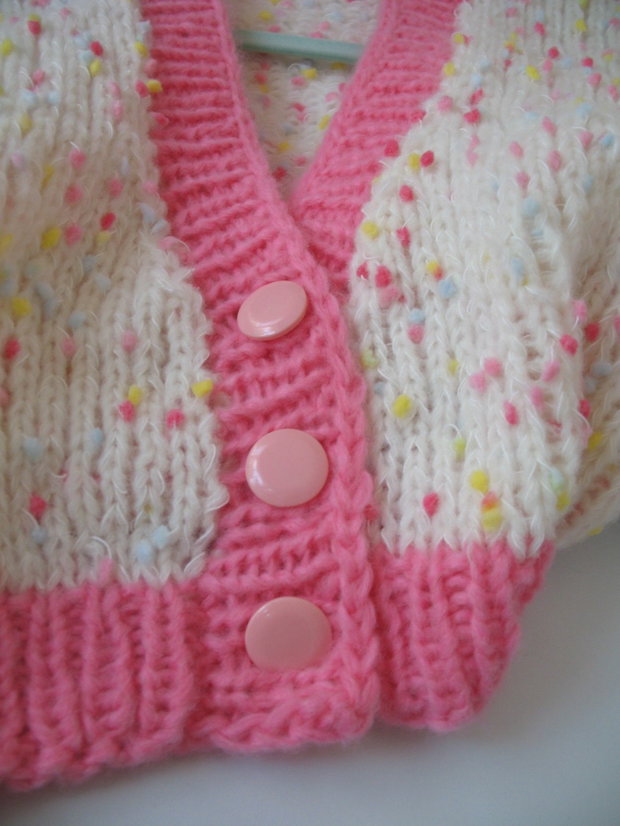 Cardigan tricotat