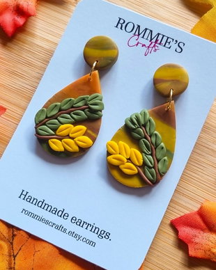 Cercei botanici de toamna, handmade din lut polimeric