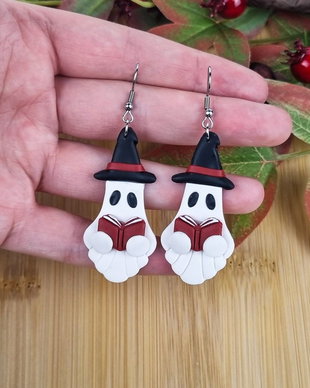 Cercei halloween fantome si carti, handmade din lut polimeric