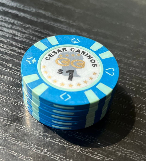 Set 5 Jetoane Cazino Vintage Cesar Casinos $1 Memorabilia București anii 90 (Piese Colecție)