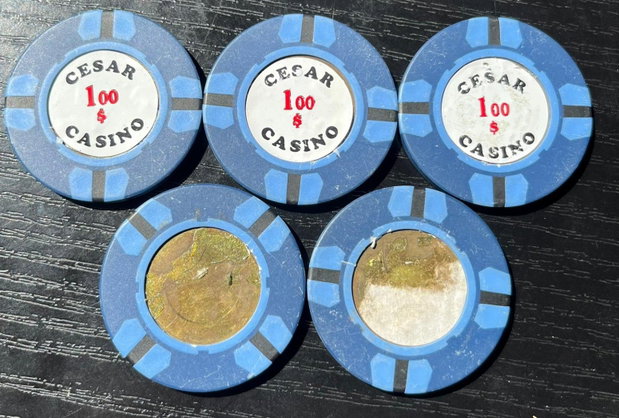 Lot Rare Jetoane Vintage Cesar Casino București Anii 90 Piesă de Colecție / Junket VIP