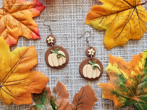 Cercei de toamna cu dovleci, handmade din lut polimeric, stil cottagecore