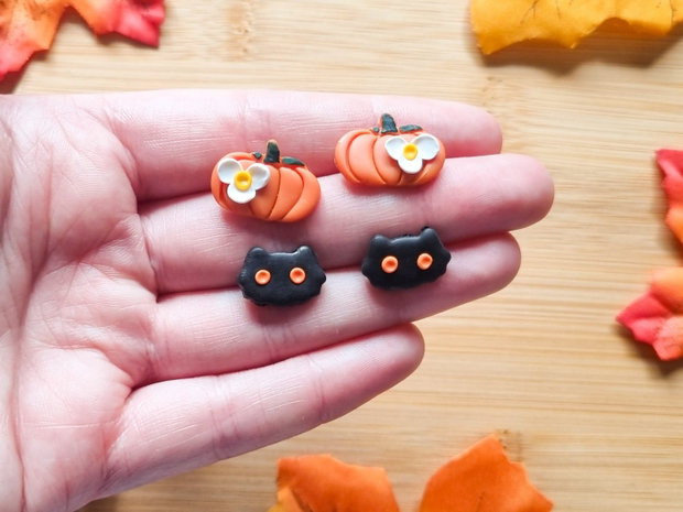 Set cercei Halloween cu dovleci si pisici negre, handmade din lut polimeric