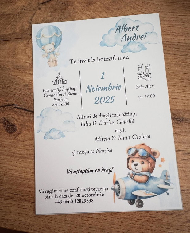 Invitații botez