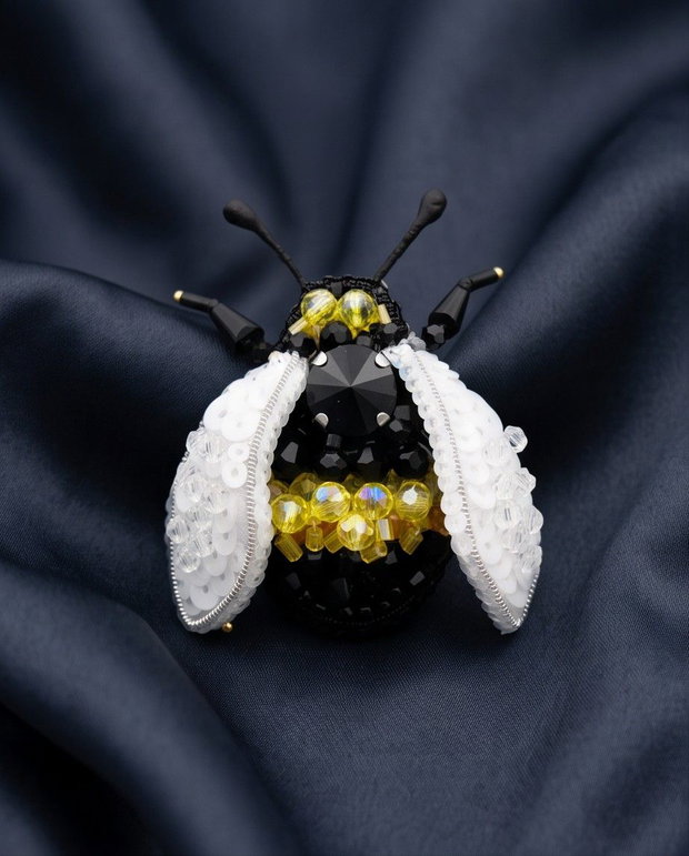 Broșă albină 3D - Abeille Lumière
