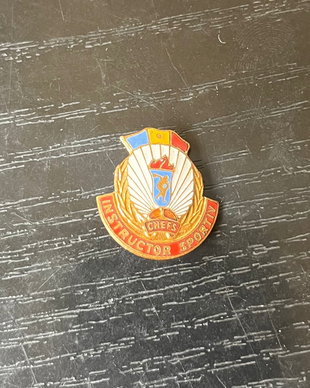 Insignă Colecție RSR  Instructor Sportiv CNEFS Anii 70-80