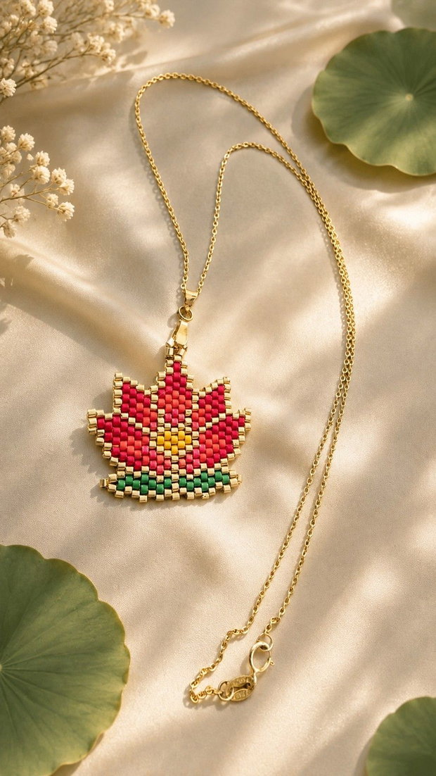 Colier floare de lotus
