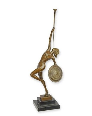 Ierihon-statueta din bronz cu un soclu din marmura