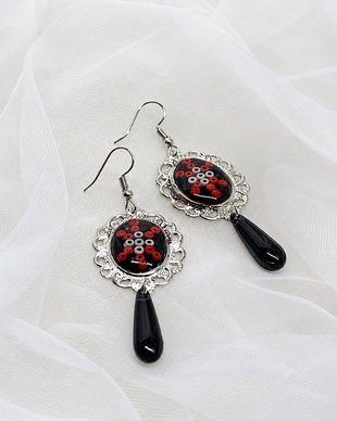Cercei motiv popular traditional 02487