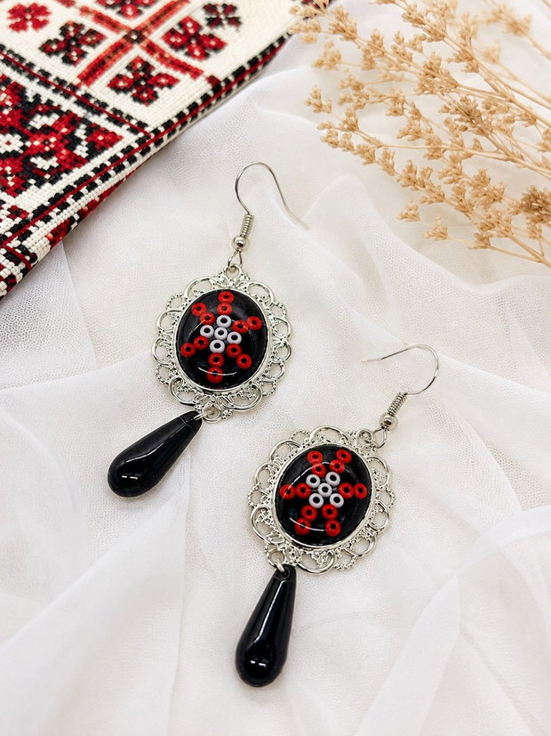 Cercei motiv popular traditional 02487