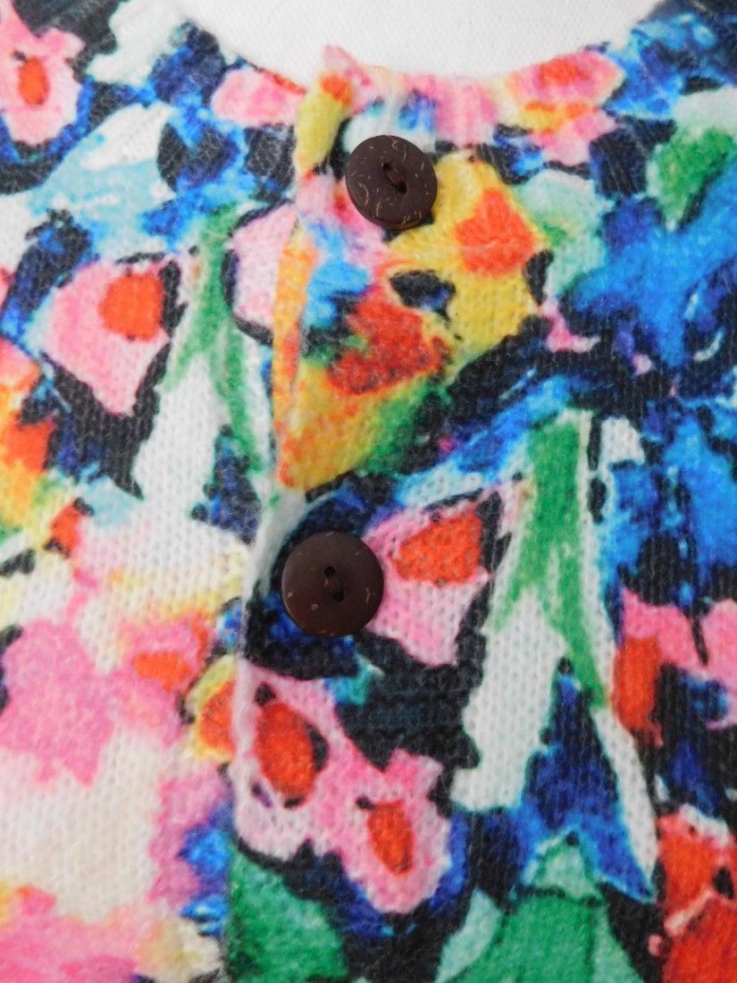 Cardigan nou, deosebit, colorit superb , masura 52