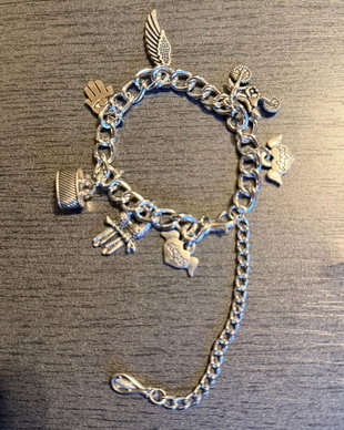 Bratara Handmade Argintie cu Zale si Charmuri