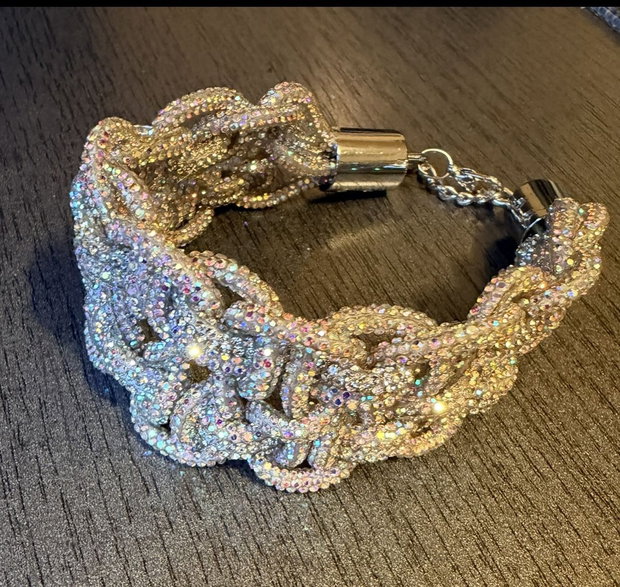 Brățară Statement Luxury Împletitură Sculpturală din Șnur cu Strasuri