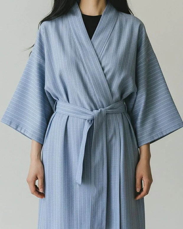 Kimono gri albastrui din in lucrat manual
