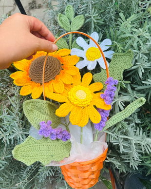 Aranjament floral crosetat