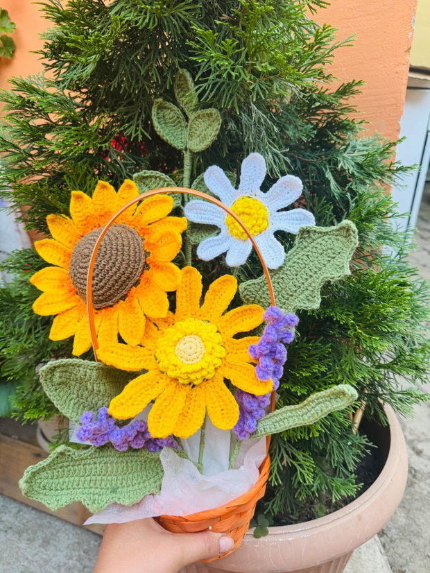 Aranjament floral crosetat