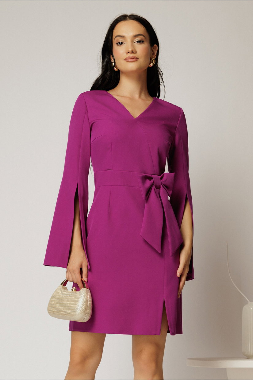 Rochie scurta magenta cu funda ampla in talie si maneci sparte